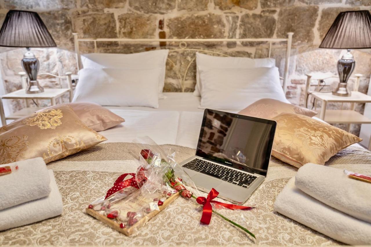 Historic Plaza Varos Split (Adults Only) 외부 사진
