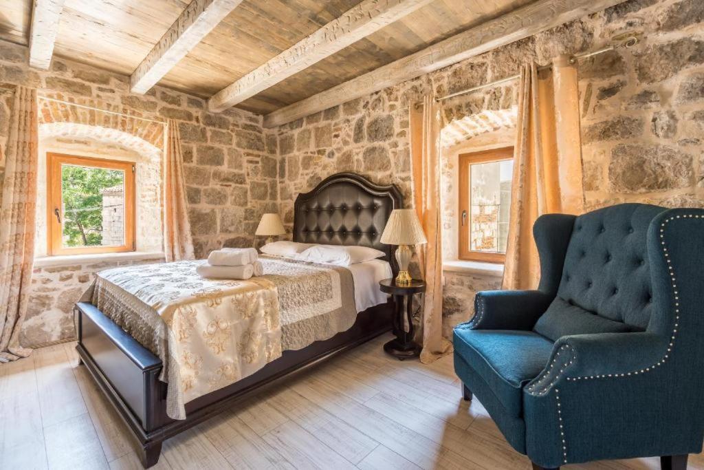 Historic Plaza Varos Split (Adults Only) 외부 사진