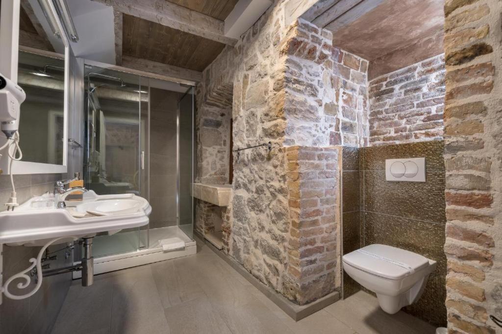 Historic Plaza Varos Split (Adults Only) 외부 사진